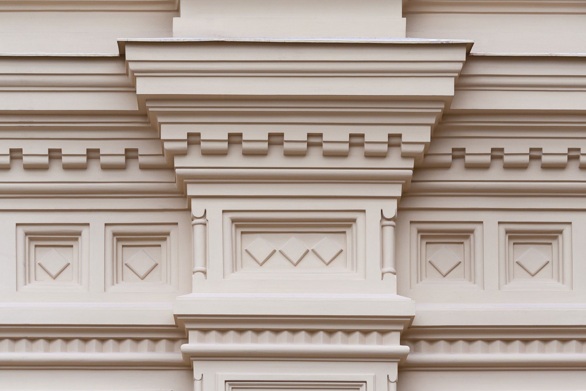 Building architectural mouldings in the stone effect paint colour Kelsham 01